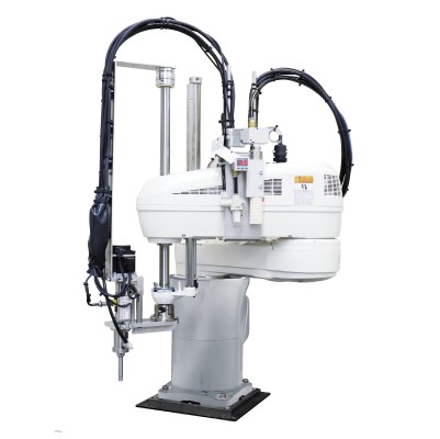 デンソーウェーブの製品（ネジ締めロボット）